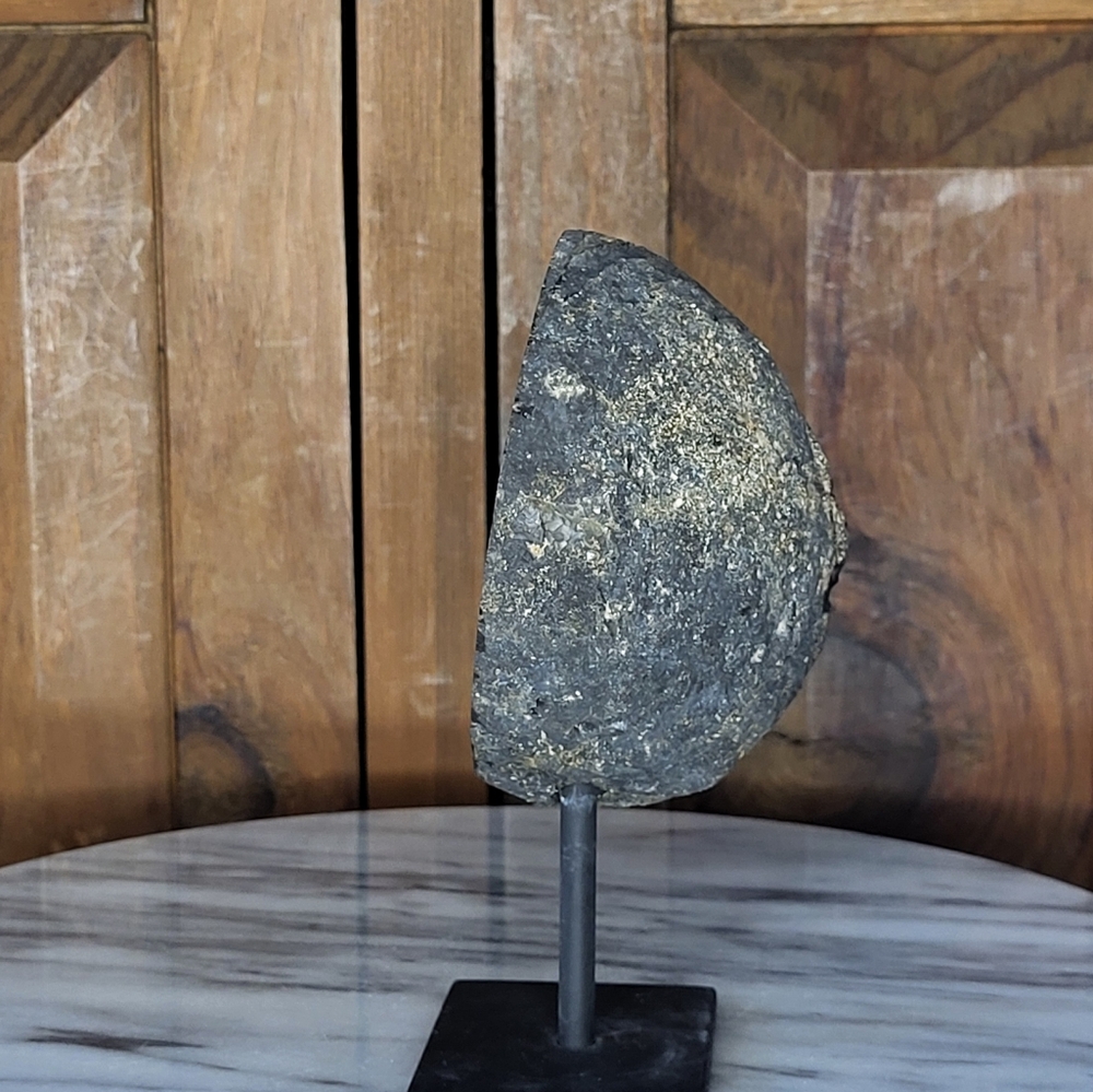 Agate Geode Slice on Stand - Picture 5 of 11